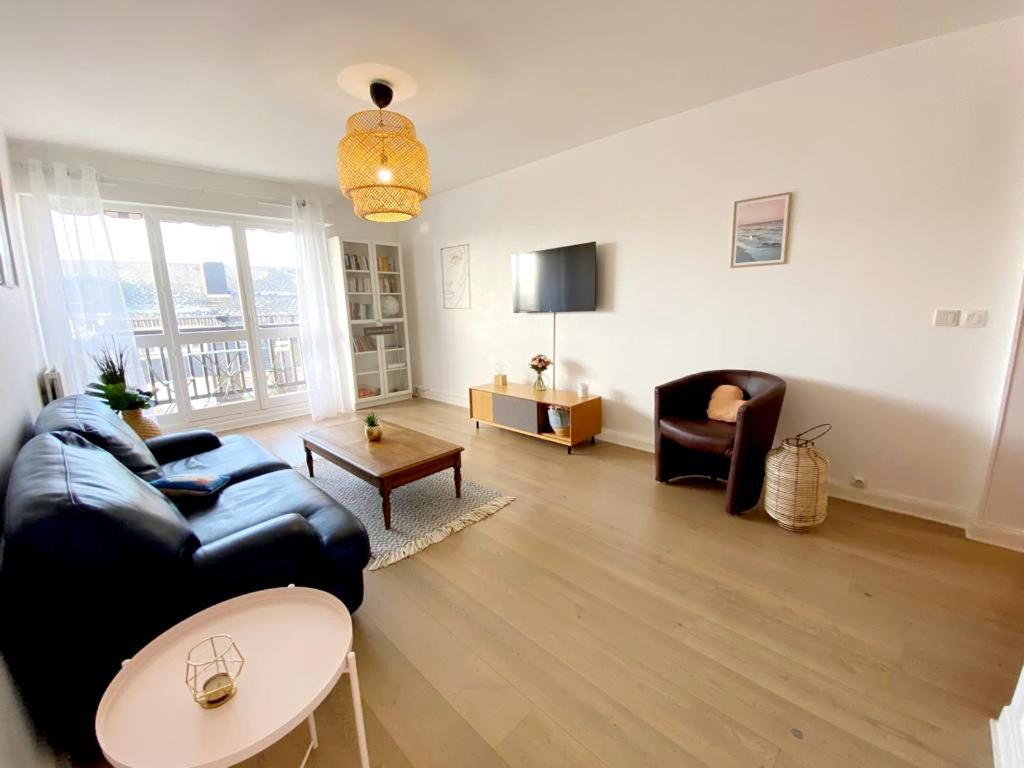 Le Cosy Avec Piscine, Balcon Et Parking Apartment Trouville-sur-Mer Ngoại thất bức ảnh